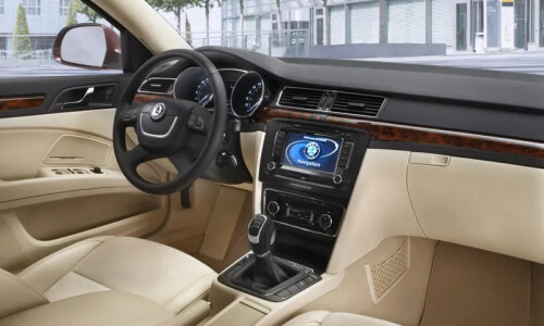 Skoda Superb 2.0 TDI #2