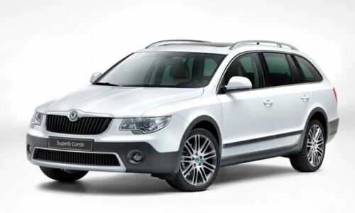 Skoda Superb Combi Outdoor #1