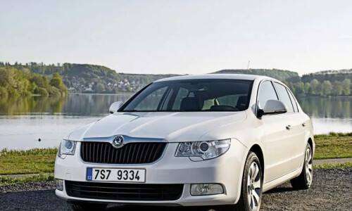 Skoda Superb Greenline #8