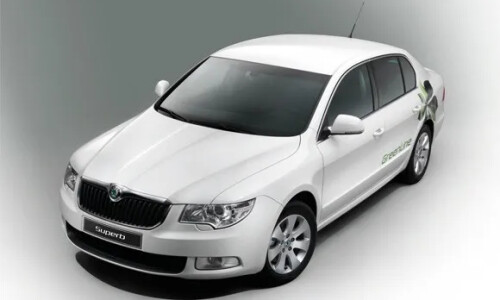 Skoda Superb Greenline #9