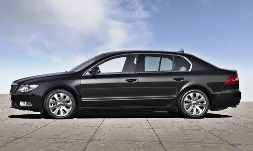 Skoda Superb Greenline #10