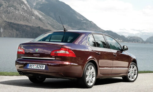 Skoda Superb Greenline #15