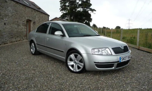 Skoda Superb V6 2.5 TDI #8