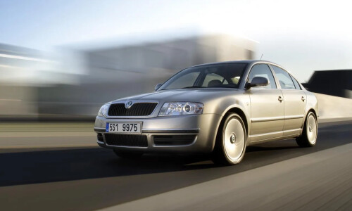 Skoda Superb V6 2.8 30V #13
