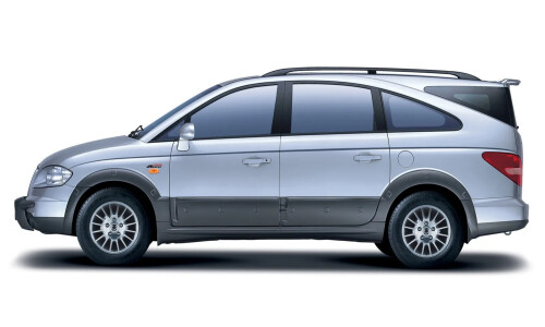 Ssangyong Rodius #13