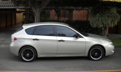 Subaru Impreza 1.5R #8