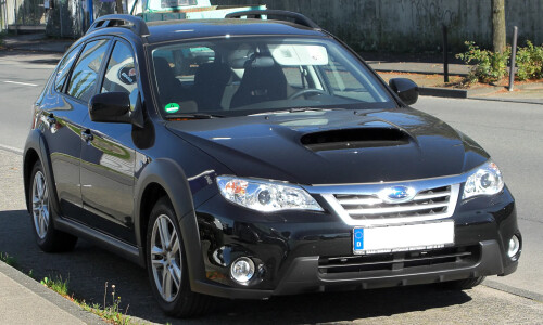 Subaru Impreza 2.0D #9