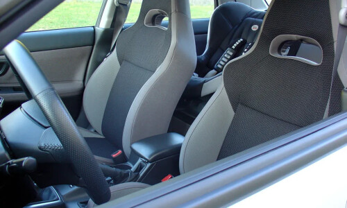 Subaru Impreza 2.0R #14
