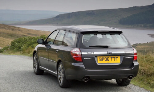 Subaru Legacy 3.0R spec.B #4