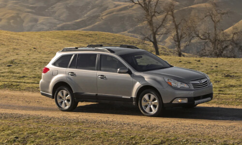 Subaru Outback 2.5i #2