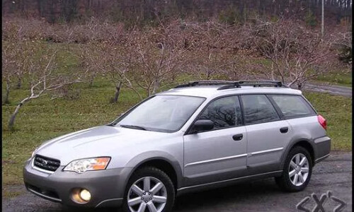 Subaru Outback 2.5i #4