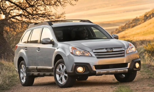 Subaru Outback 2.5i #8