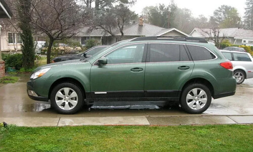 Subaru Outback 2.5i #10