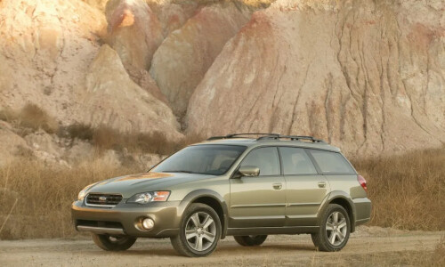 Subaru Outback 2.5i Celebration #6