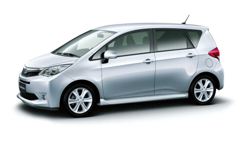 Subaru Trezia #14