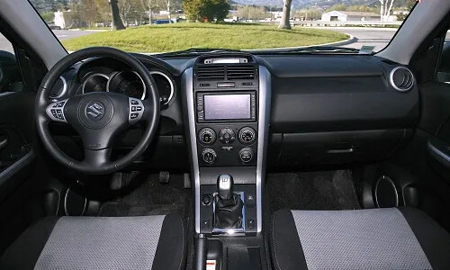 Suzuki Grand Vitara 1.9 DDiS #2