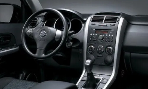 Suzuki Grand Vitara 1.9 DDiS #9