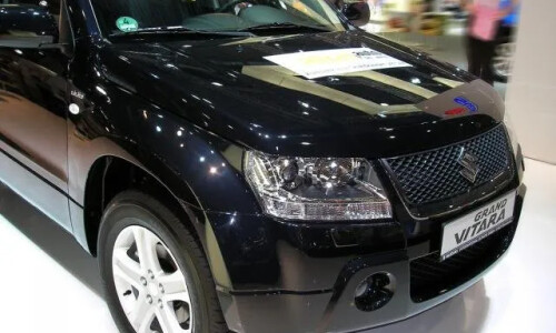 Suzuki Grand Vitara 20 Jahre #7