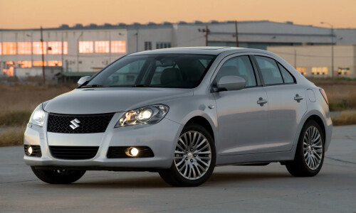 Suzuki Kizashi #7