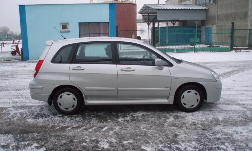 Suzuki Liana Kombi #13