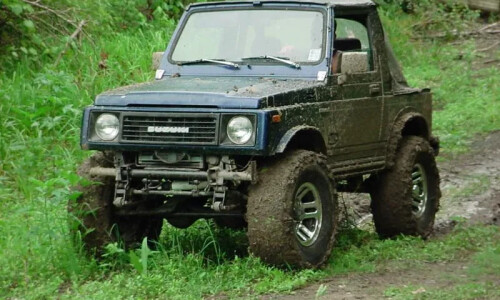 Suzuki Samurai #8