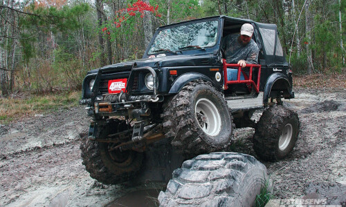 Suzuki Samurai #13