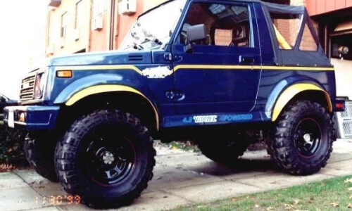 Suzuki SJ 413 #4