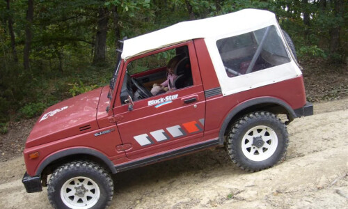 Suzuki SJ 413 #14