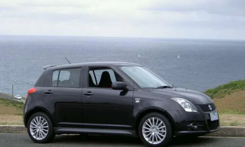Suzuki Swift Black Sport Edition #2
