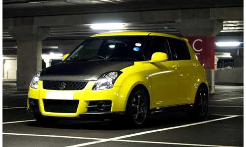 Suzuki Swift Black Sport Edition #5