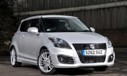 Suzuki Swift Black Sport Edition #8