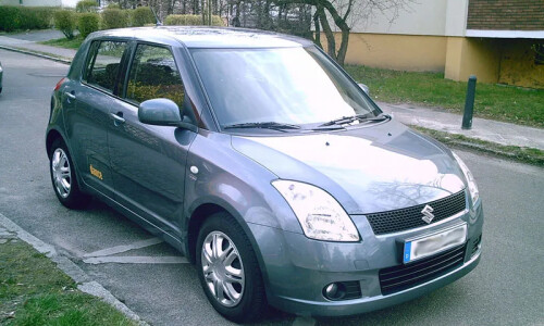 Suzuki Swift dance #1