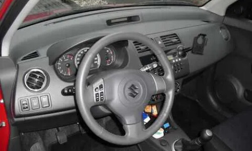 Suzuki Swift dance #10