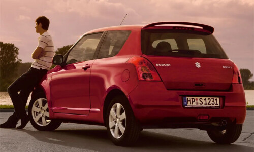 Suzuki Swift GS #6