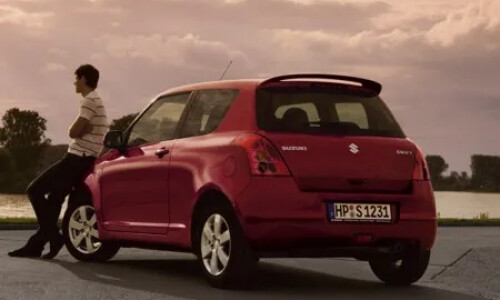 Suzuki Swift GS #12