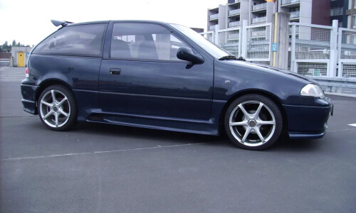 Suzuki Swift GS #15