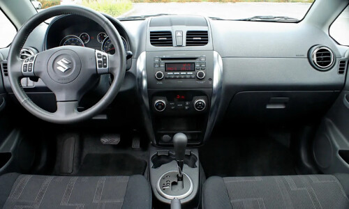 Suzuki SX4 #9
