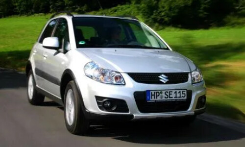 Suzuki SX4 2.0 DDiS i-AWD #8
