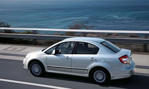 Suzuki SX4 Limousine #9