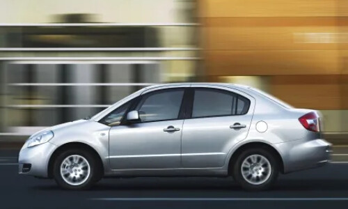 Suzuki SX4 Limousine #15