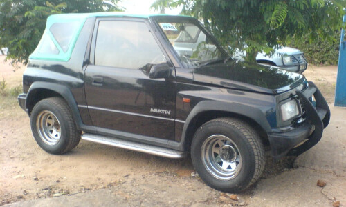 Suzuki Vitara #1