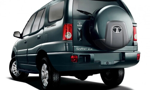 Tata Safari #10