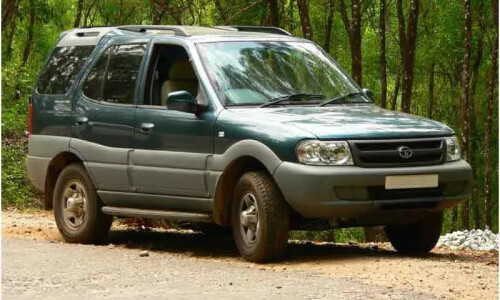 Tata Safari #12