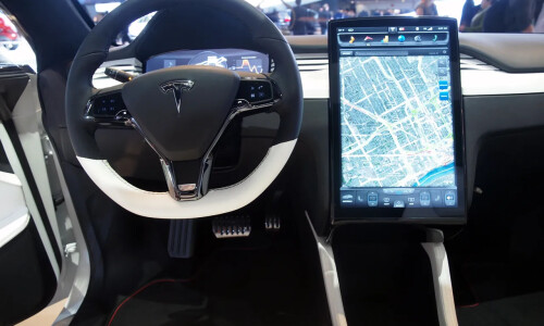 Tesla Model X #4
