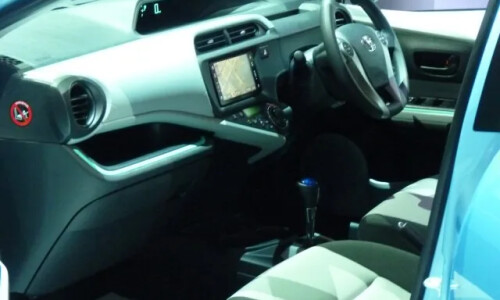 Toyota Aqua Hybrid #5