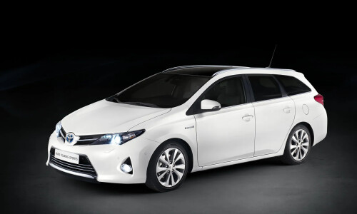 Toyota Auris #3
