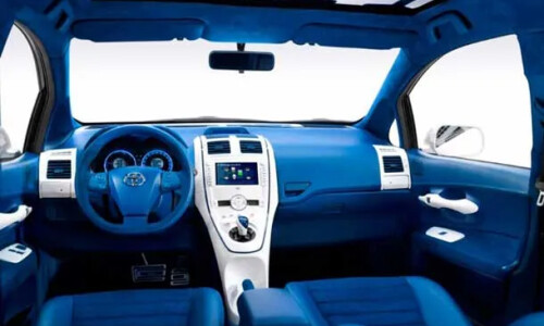 Toyota Auris Hybrid #1