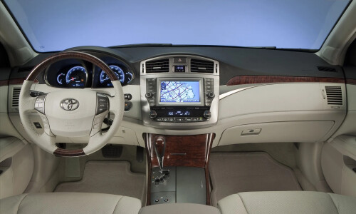Toyota Avalon #15
