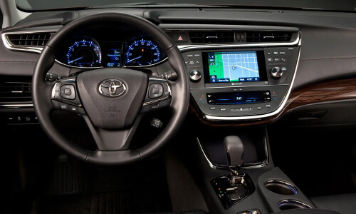 Toyota Avalon #16