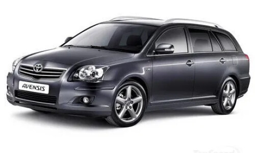 Toyota Avensis #10